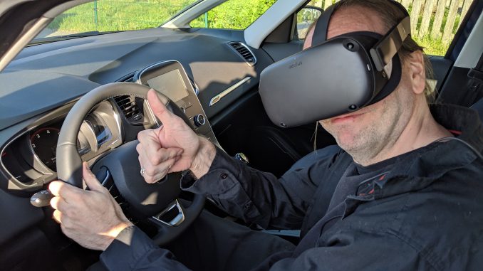 Oculus Quest im Auto